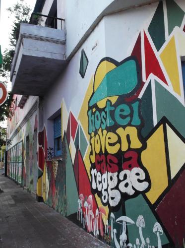 Hostal Young Reggae Hostel