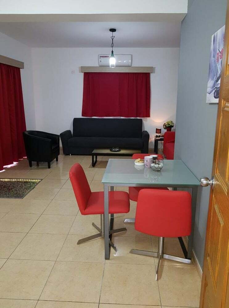 Valentina Apartments