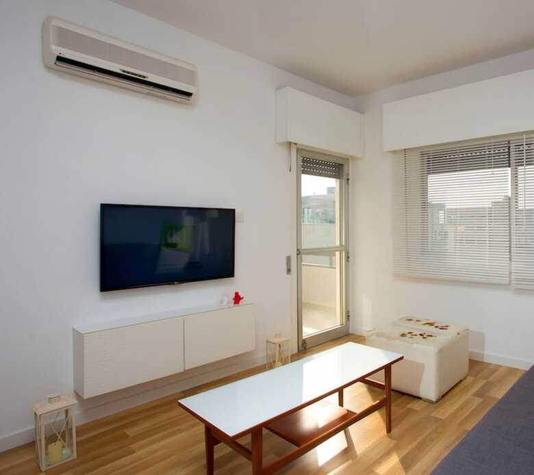 Apartamentos Seabreeze Limassol City Center Flat