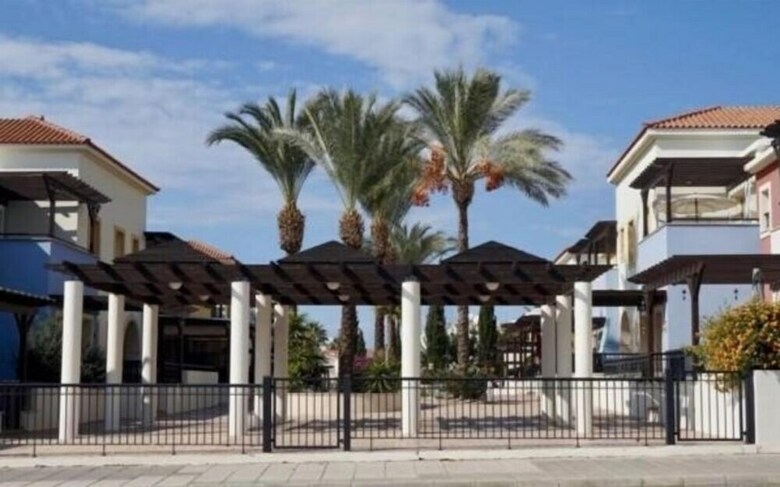 Apartamentos Aphrodite Gardens Apt 27