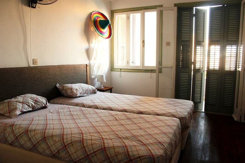Hostal Lima Sol House - Hostel