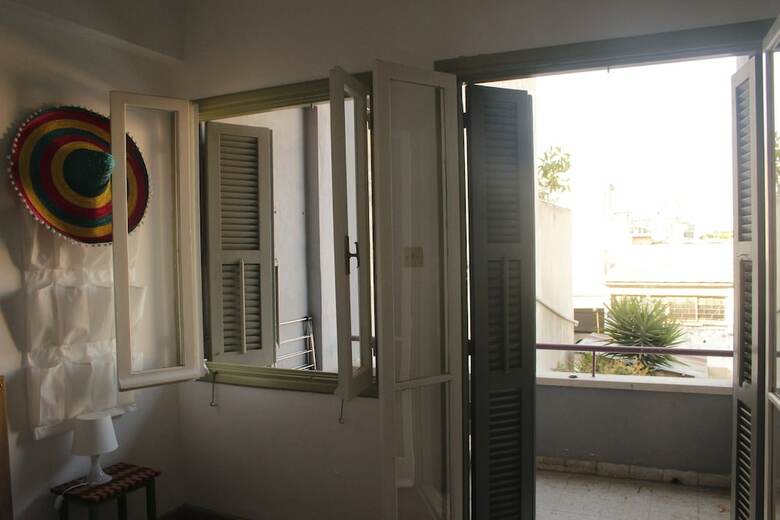 Hostal Lima Sol House - Hostel