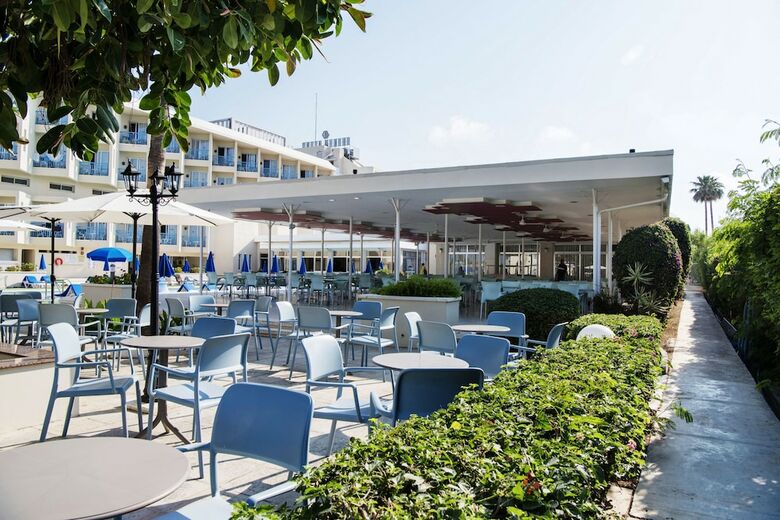 Kissos Hotel