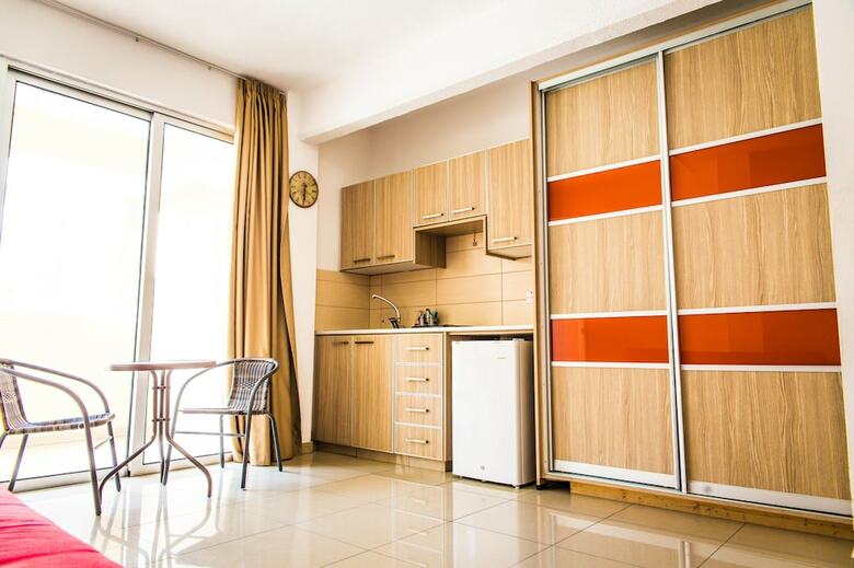 Efi Hotel Apartments
