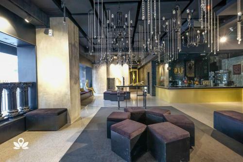 Hulo Hotel