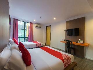Oyo 1045 Azimuthhotel
