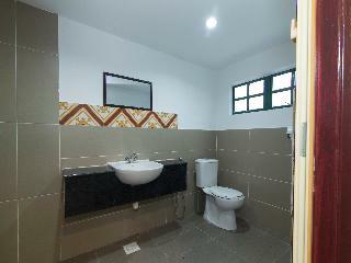 Oyo 1045 Azimuthhotel