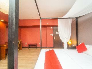 Oyo 327 Buddys Hotel