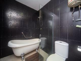 Oyo 327 Buddys Hotel