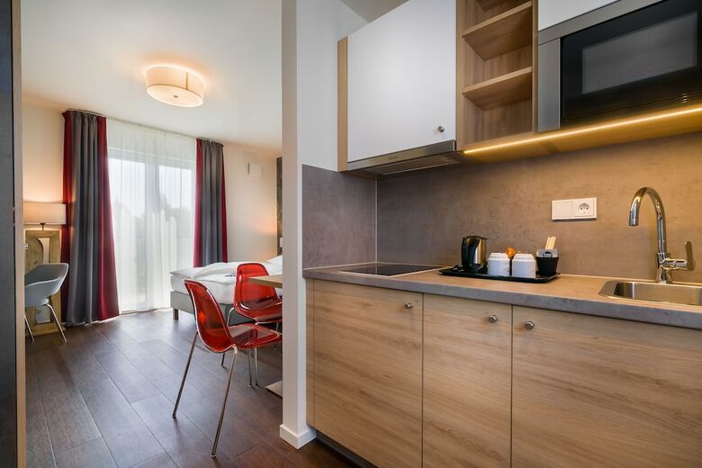 Aparthotel Signature East Hotel Apartment