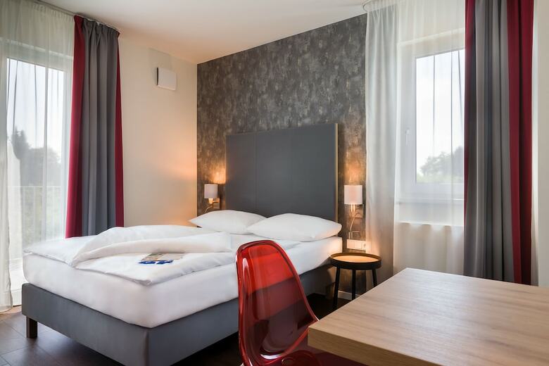 Aparthotel Signature East Hotel Apartment