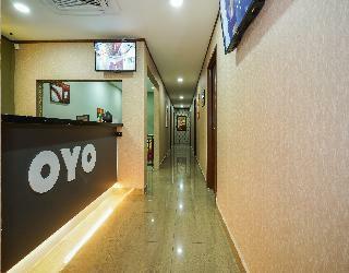 Oyo 43958 Enrich Hotel