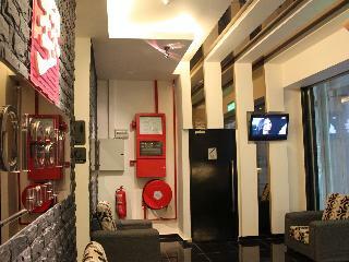 Dream Hotel