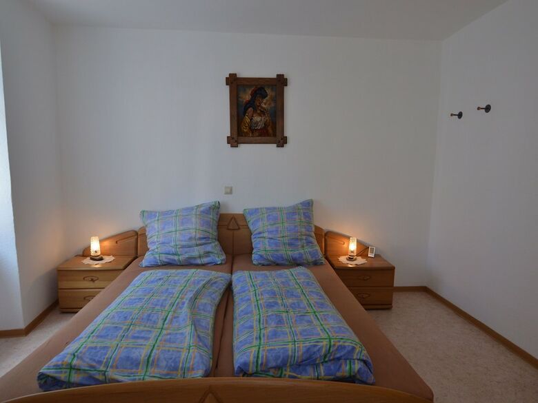 Comfortable Apartment In Ediger-eller Eifel Near Town Centre