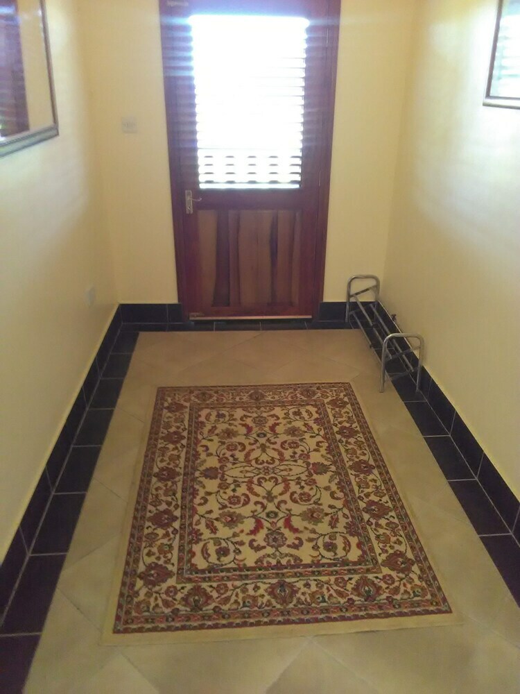 Trois Pitons Apartments