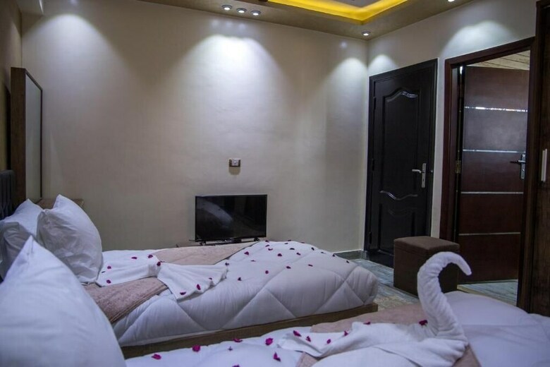 Hostal Gardenia Pyramids Hostel
