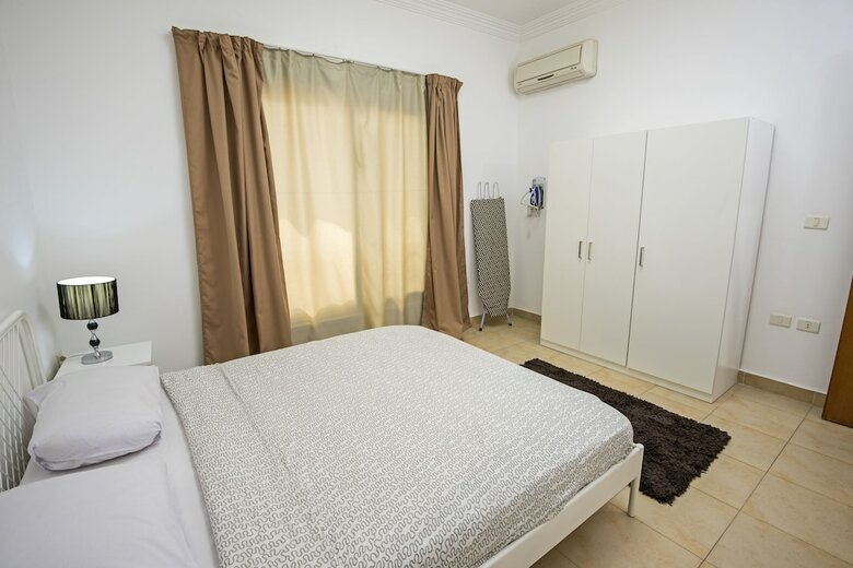 Aparthotel Lilly Apartments