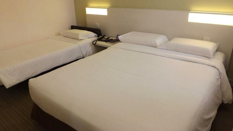 Hotel Ymca @ One Orchard