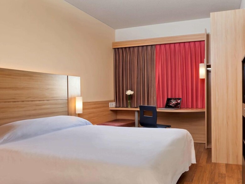 Hotel Nobile Inn Santiago