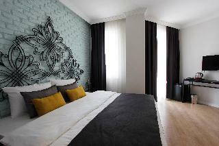 Azuu Boutique Hotel