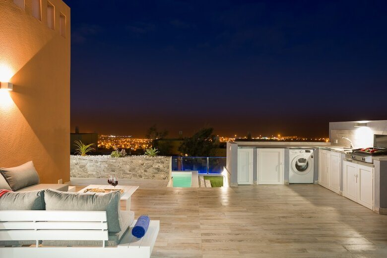 Villa Andrea, Ocean View, Heated Pool
