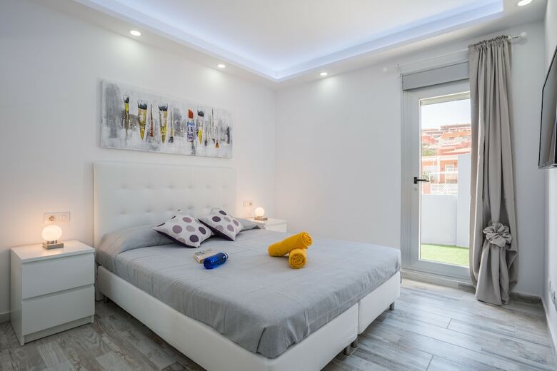 Villa Andrea, Ocean View, Heated Pool