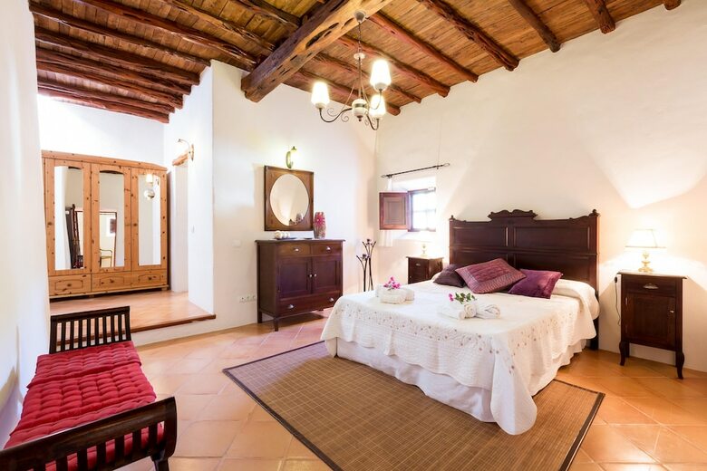 Villa Canseres