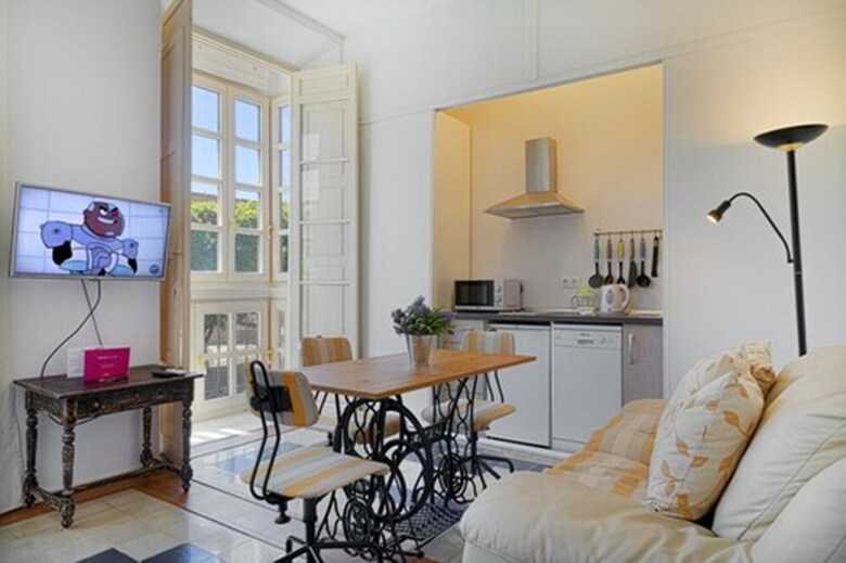 Apartamentos Caleta Homes- Malagueta Beach