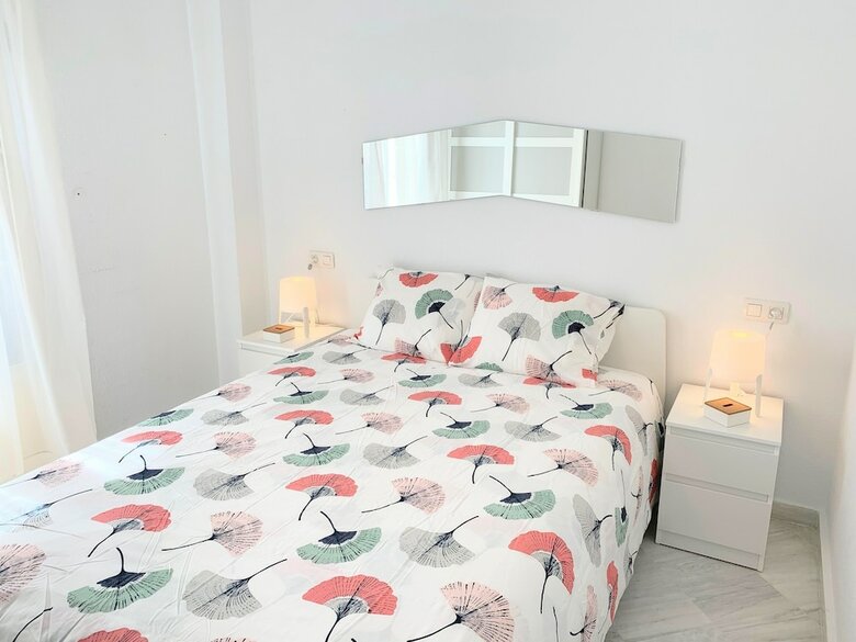 Apartamentos Homely Malaga Victoria Parking Privado