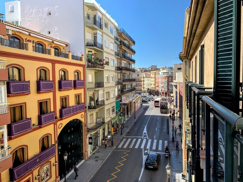 Apartamentos Homely Malaga Victoria Parking Privado