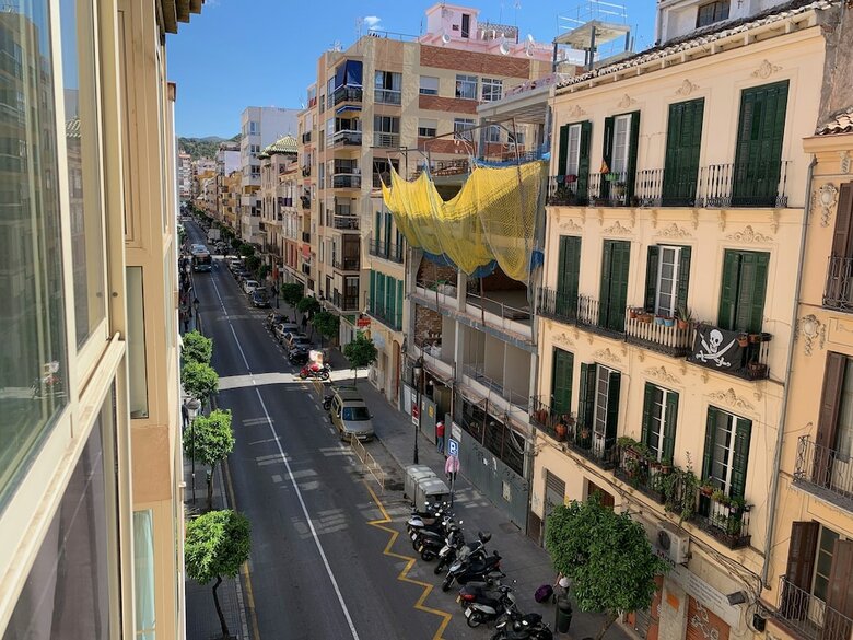 Apartamentos Homely Malaga Victoria Parking Privado