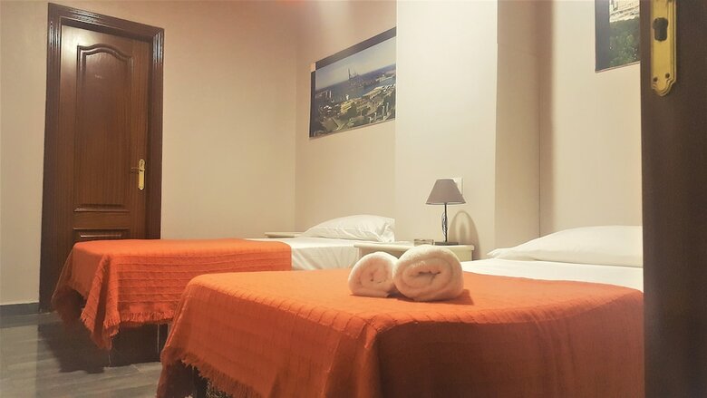 Hostal Ciudad Jardin