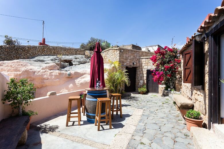 La Casa De Aya