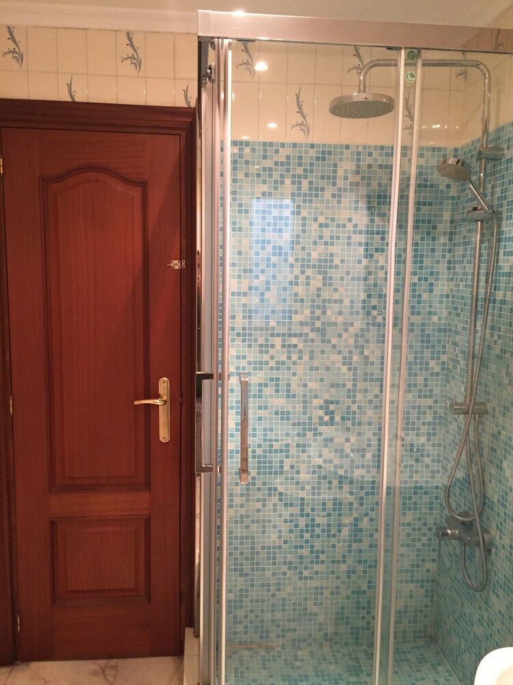 Apartamentos Alfalfa Deluxe Suite By Valcambre