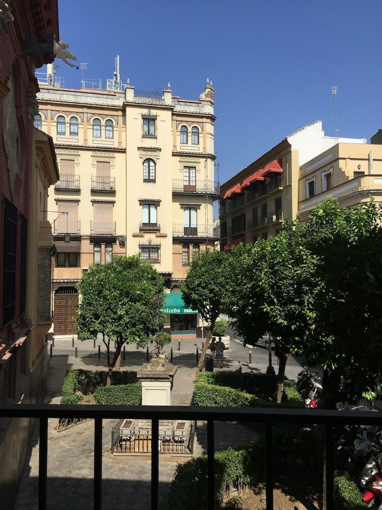 Apartamentos Alfalfa Deluxe Suite By Valcambre