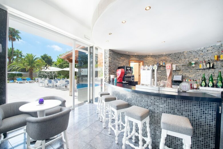 Hotel Condor