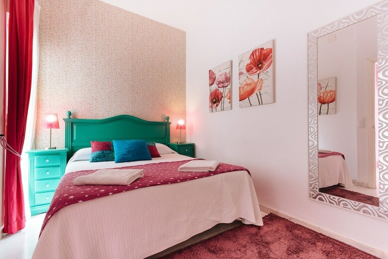 Apartamentos Singular Virgenes