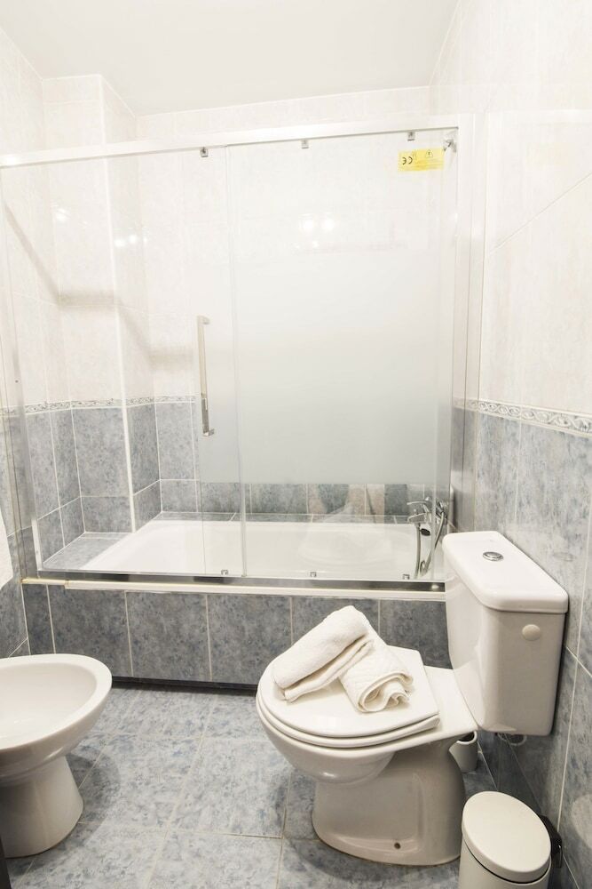 Apartamentos Letmalaga Two Sidewalks
