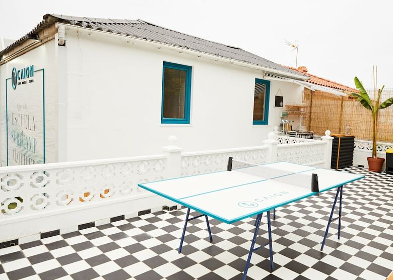 Hostal Cai�n Surf House - Hostel