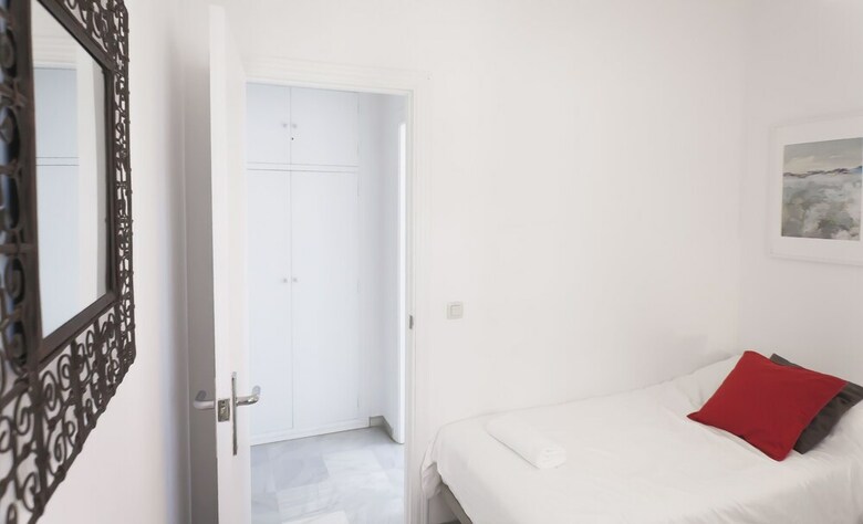 Apartamentos Archeros Juderia Sky View By Valcambre