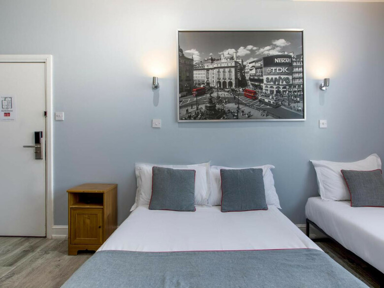 Oyo Sino Hotel