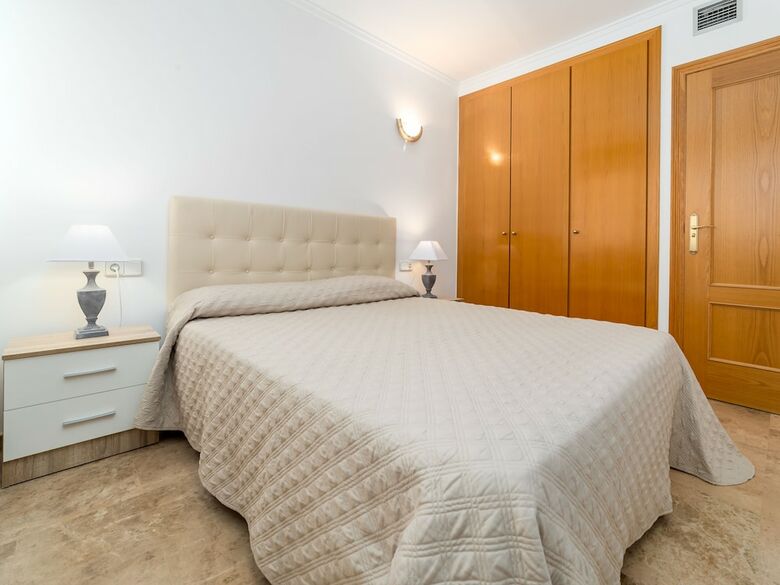Apartamentos Travel Habitat Torre Francia