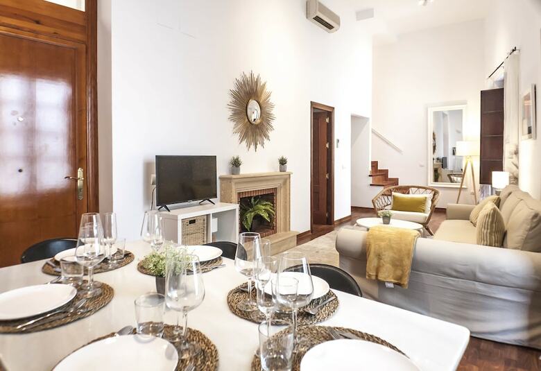 Apartamentos Abades Giralda Deluxe By Valcambre