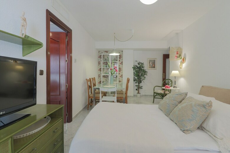 Apartamentos Big Retro Malagueta Beach And Downtown