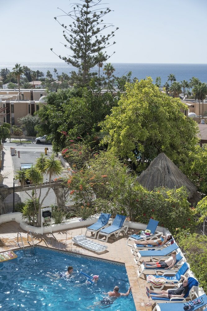 307. Bright Apartment, Sea View, Wifi, Air Conditioning!