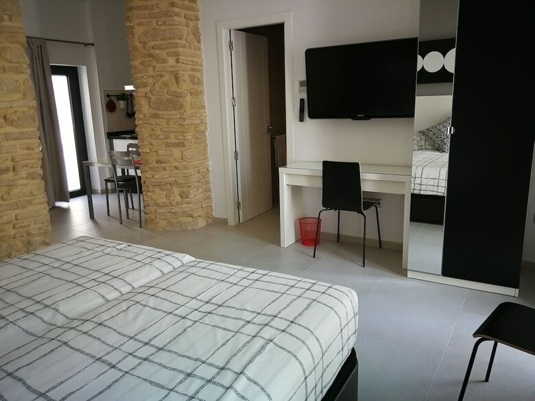 Apartamentos Patio de La Escalera, Santiago