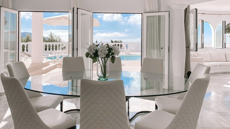 Villa The White Pearl