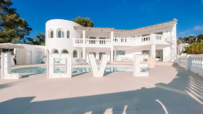 Villa The White Pearl