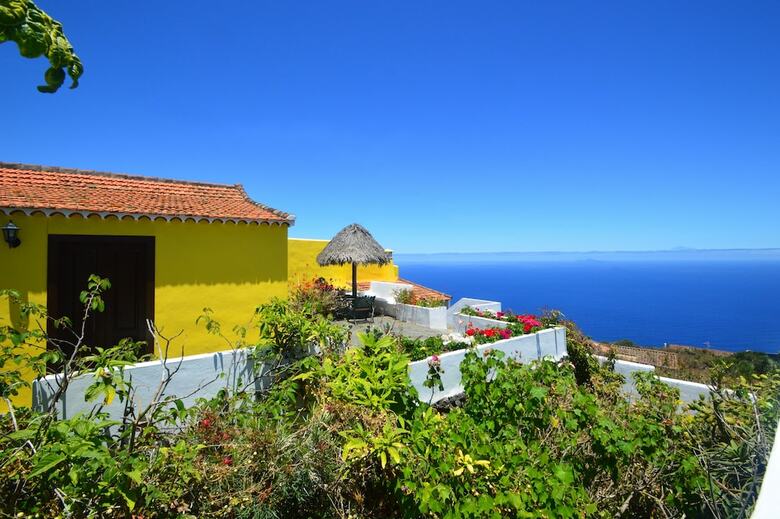 Casa Rural Dos Aguas By Isla Bonita