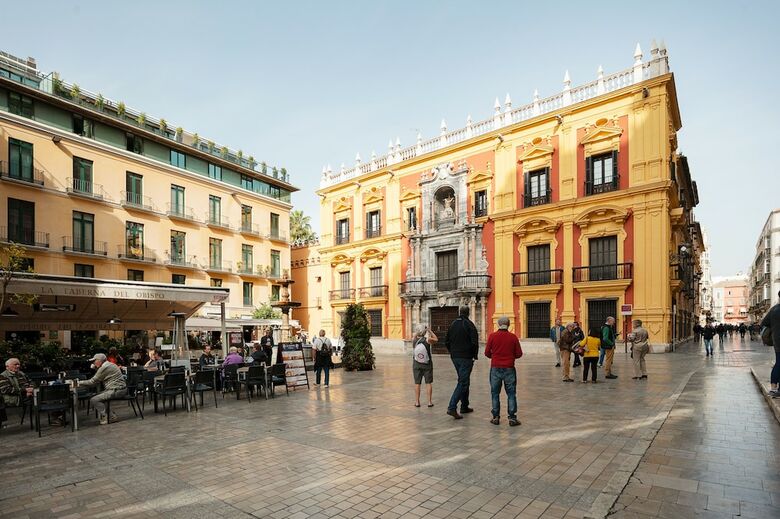 Alluring Apartment In Malaga Downtown
